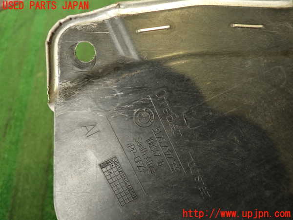 2UPJ-9239171721]BMW 323i(VB23)(E90)アンダーカバー1 中古_3