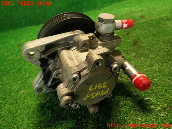 2UPJ-9239174250]BMW 323i(VB23)(E90)パワステポンプ 中古_2