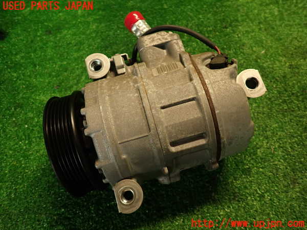 2UPJ-9239176025]BMW 323i(VB23)(E90)エアコンコンプレッサー 中古_2