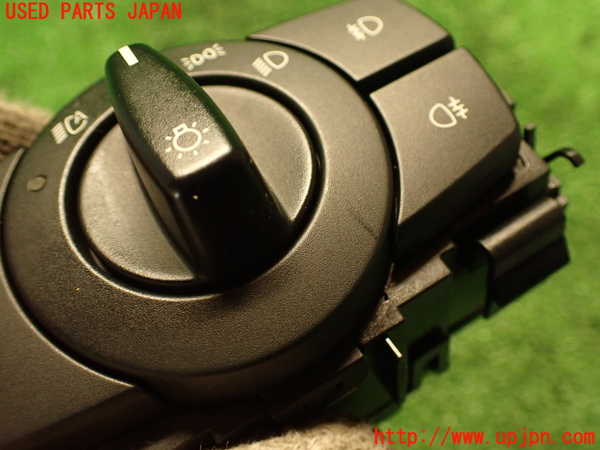 2UPJ-9239176285]BMW 323i(VB23)(E90)ライトスイッチ 中古_2