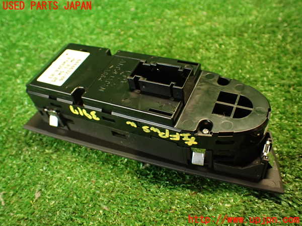 2UPJ-9239176245]BMW 323i(VB23)(E90)左前パワーウィンドウスイッチ 中古_4