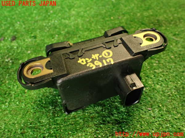 2UPJ-9239176381]BMW 323i(VB23)(E90)センサー1 中古_2