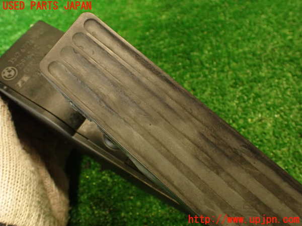 2UPJ-9239176382]BMW 323i(VB23)(E90)センサー2 (アクセルペダル) 中古_4