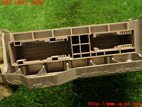 2UPJ-9239176145]BMW 323i(VB23)(E90)エアバッグコンピューター (展開済)(ジャンク品) 中古_3