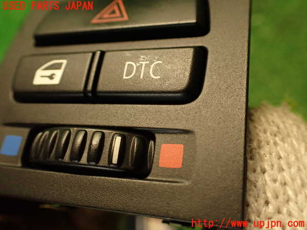 2UPJ-9239176290]BMW 323i(VB23)(E90)ハザードスイッチ 中古_3