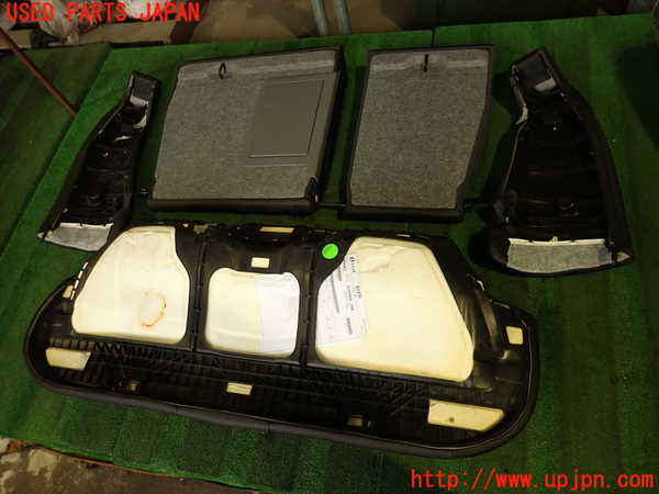 2UPJ-9239177385]BMW 323i(VB23)(E90)リアシート 中古_5