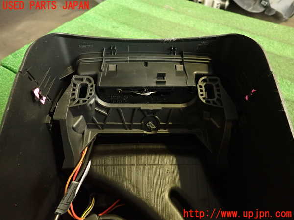 2UPJ-9239177540]BMW 323i(VB23)(E90)センターコンソール 中古_5