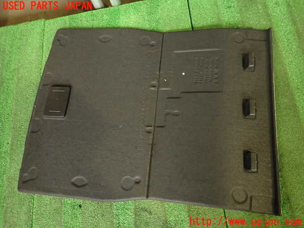 2UPJ-9239177771]BMW 323i(VB23)(E90)ラゲッジトレイ1 中古_4