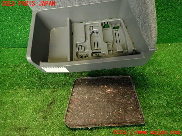 2UPJ-9239177773]BMW 323i(VB23)(E90)ラゲッジトレイ3 中古_2