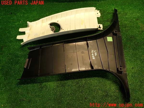 2UPJ-9239177665]BMW 323i(VB23)(E90)右センターピラートリム 中古_5