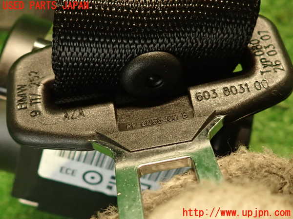 2UPJ-9239177135]BMW 323i(VB23)(E90)真中2列目シートベルト 中古_4