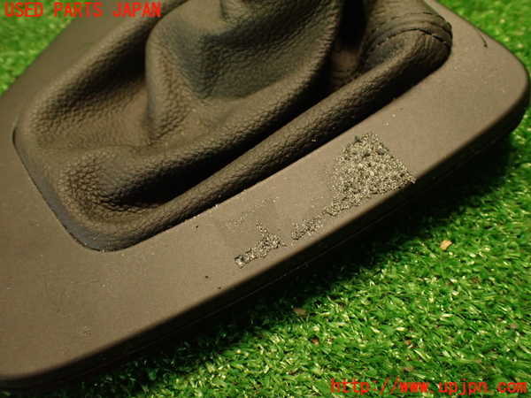 2UPJ-9239177575]BMW 323i(VB23)(E90)シフトブーツ 中古_3