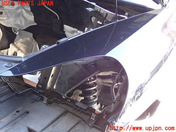 2UPJ-9239181082]ポルシェ・カイエン(9PAM5501)左前フェンダー 中古_2