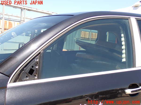 2UPJ-9239181260]ポルシェ・カイエン(9PAM5501)左前ドア (43R-001167) 中古_2