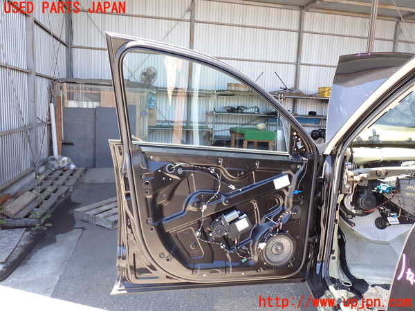 2UPJ-9239181260]ポルシェ・カイエン(9PAM5501)左前ドア (43R-001167) 中古_5