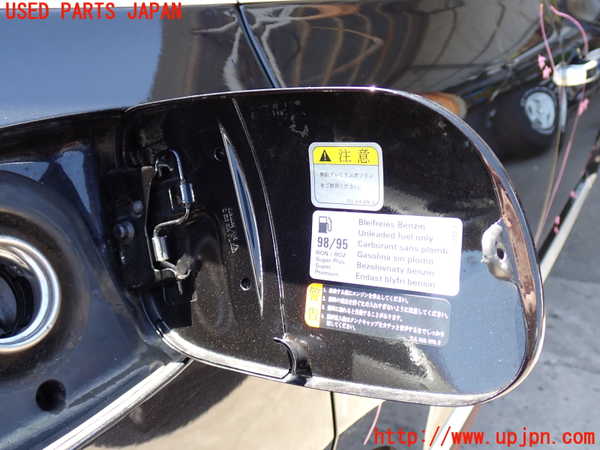 2UPJ-9239181690]ポルシェ・カイエン(9PAM5501)フューエルリッド 中古_2