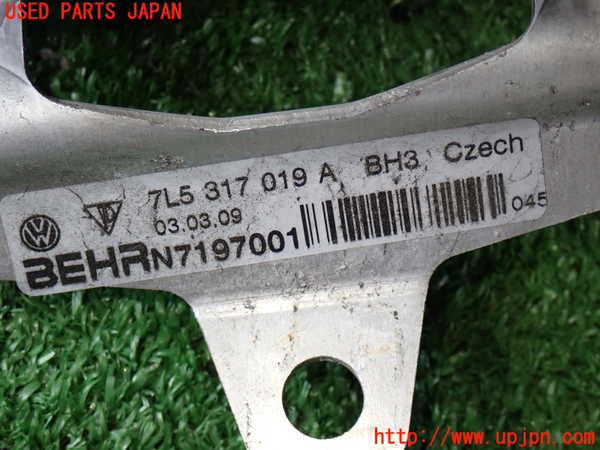 2UPJ-9239182482]ポルシェ・カイエン(9PAM5501)オイルクーラー2 中古_2