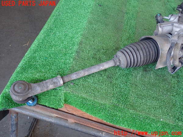 2UPJ-9239184235]ポルシェ・カイエン(9PAM5501)パワステギアボックス 中古_2