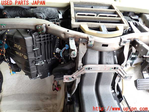 2UPJ-9239186081]ポルシェ・カイエン(9PAM5501)エバポレーター1 中古_2