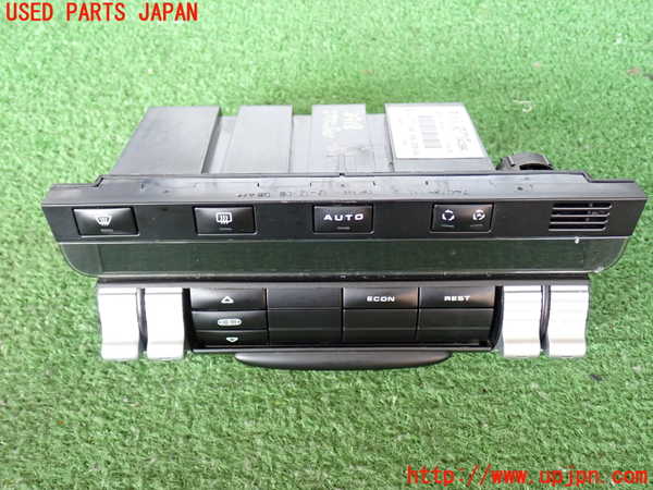 2UPJ-9239186066]ポルシェ・カイエン(9PAM5501)エアコンスイッチ1 中古_2