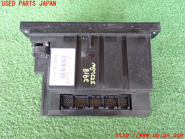 2UPJ-9239186066]ポルシェ・カイエン(9PAM5501)エアコンスイッチ1 中古_3