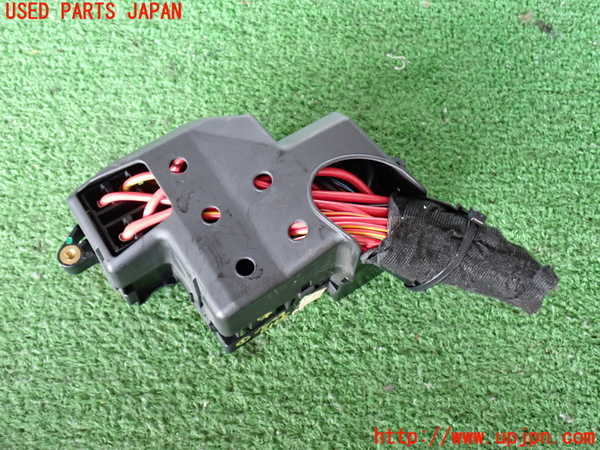 2UPJ-9239186741]ポルシェ・カイエン(9PAM5501)ヒューズボックス1 中古_3