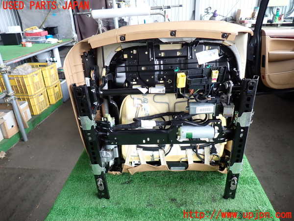 2UPJ-9239187035]ポルシェ・カイエン(9PAM5501)運転席シート 中古_5