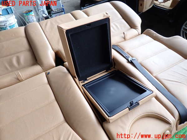 2UPJ-9239187385]ポルシェ・カイエン(9PAM5501)リアシート 中古_3