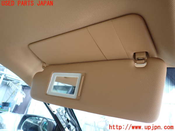 2UPJ-9239187630]ポルシェ・カイエン(9PAM5501)室内サンバイザー左側 中古_3