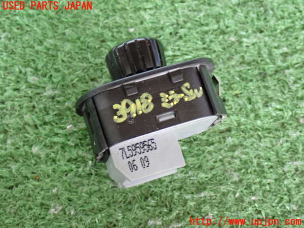 2UPJ-9239186280]ポルシェ・カイエン(9PAM5501)ミラースイッチ 中古_2