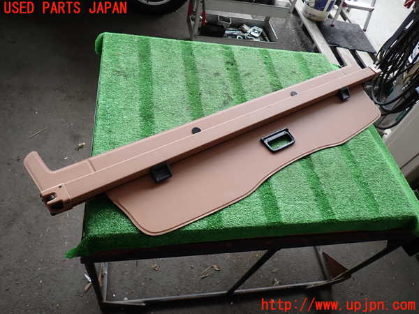 2UPJ-9239187761]ポルシェ・カイエン(9PAM5501)トノカバー1 中古_3