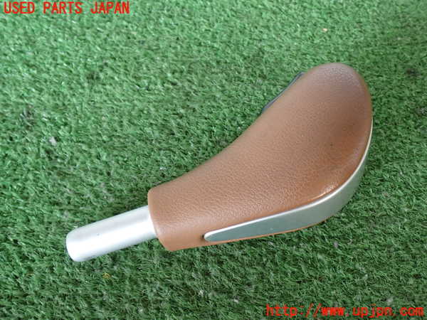 2UPJ-9239187570]ポルシェ・カイエン(9PAM5501)シフトノブ 中古_2