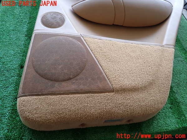 2UPJ-9239181294]ポルシェ・カイエン(9PAM5501)右後ドア内張り 中古_2