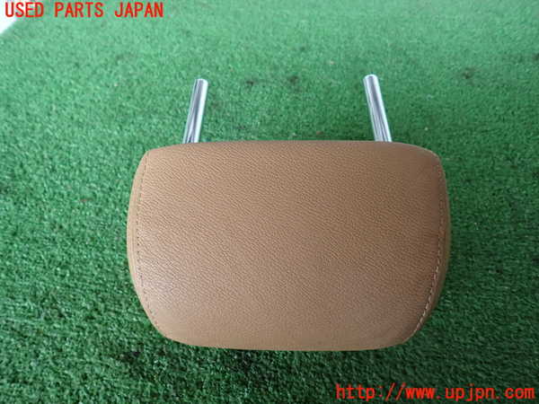 2UPJ-9239187130]ポルシェ・カイエン(9PAM5501)真中2列目ヘッドレスト 中古_2