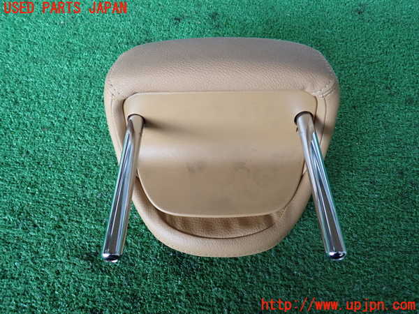 2UPJ-9239187130]ポルシェ・カイエン(9PAM5501)真中2列目ヘッドレスト 中古_3