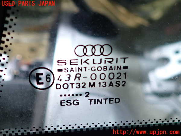 2UPJ-9239191382]アウディ・TT クーペ(8NAUQ)左クォーターガラス 中古(43R-00021 M13)_3
