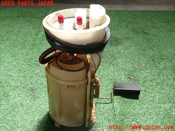 2UPJ-9239192510]アウディ・TT クーペ(8NAUQ)燃料ポンプ 中古_2