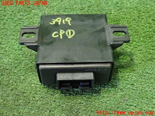 2UPJ-9239196146]アウディ・TT クーペ(8NAUQ)コンピューター1 中古_2