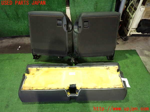 2UPJ-9239197385]アウディ・TT クーペ(8NAUQ)リアシート 中古_5