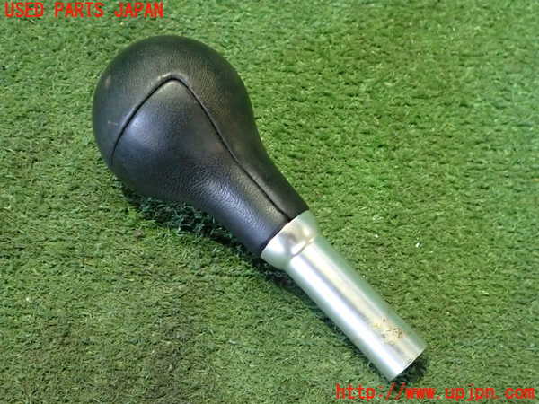 2UPJ-9239197570]アウディ・TT クーペ(8NAUQ)シフトノブ 中古_2