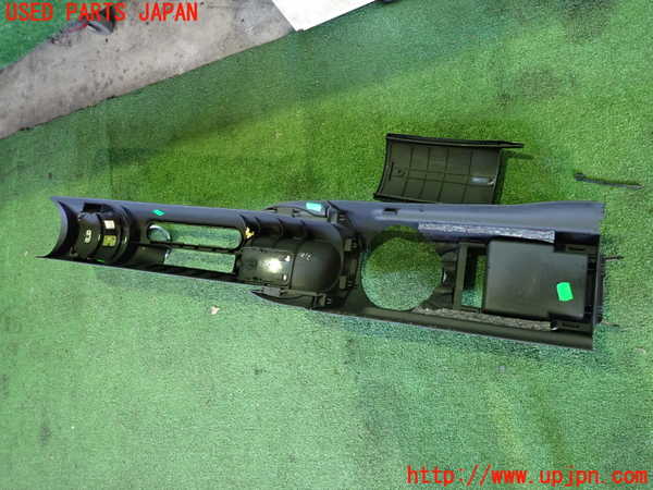 2UPJ-9239197540]アウディ・TT クーペ(8NAUQ)センターコンソール (ジャンク品) 中古_5