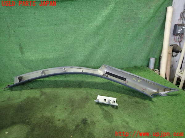 2UPJ-9239197655]アウディ・TT クーペ(8NAUQ)右フロントピラートリム (ジャンク品) 中古_2