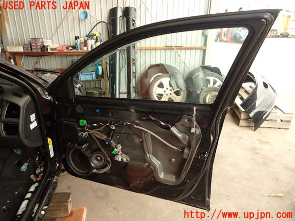 2UPJ-9239201230]ボルボ・V70(SB5244W)右前ドア 中古 SAINT-GOBAIN SEKURIT M53 43R-001106_5