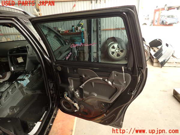 2UPJ-9239201290]ボルボ・V70(SB5244W)右後ドア 中古 SAINT-GOBAIN SEKURIT M20 43R-001105_5