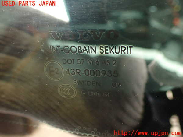 2UPJ-9239201380]ボルボ・V70(SB5244W)右クォーターガラス 中古 SAINT-GOBAIN SEKURIT M6 43R-000935_2