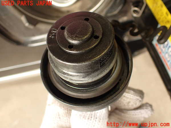 2UPJ-9239201690]ボルボ・V70(SB5244W)フューエルリッド 中古_5