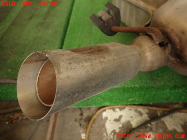 2UPJ-9239202671]ボルボ・V70(SB5244W)リアマフラー1 中古_3