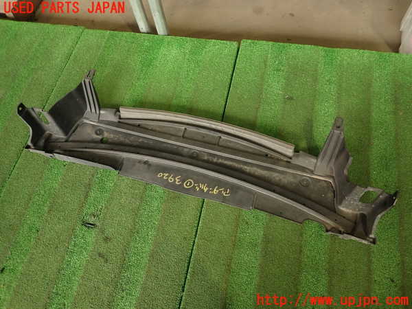 2UPJ-9239201721]ボルボ・V70(SB5244W)アンダーカバー1 中古_5