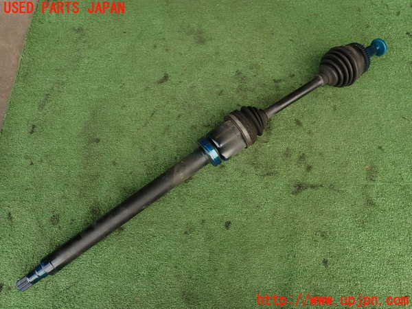 2UPJ-9239204010]ボルボ・V70(SB5244W)右フロントドライブシャフト 中古_3