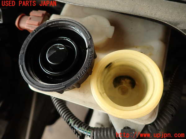 2UPJ-9239204050]ボルボ・V70(SB5244W)ブレーキマスターシリンダー 中古_3